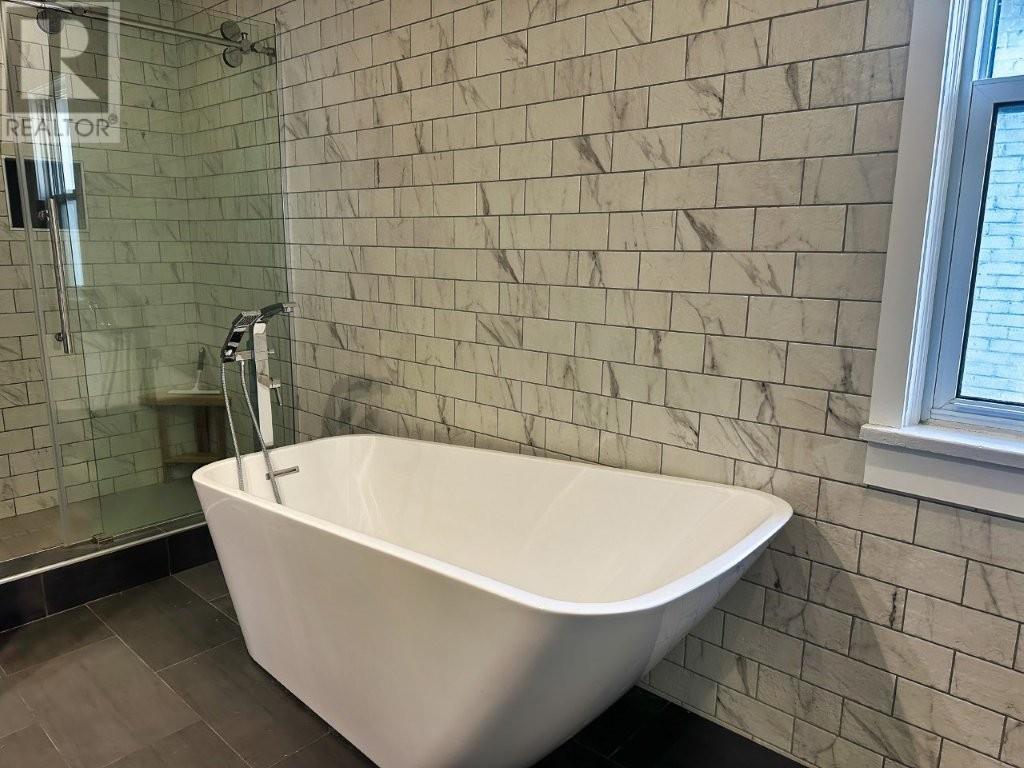 333 Harold Street N, Thunder Bay, Ontario  P7C 4C7 - Photo 25 - TB253544