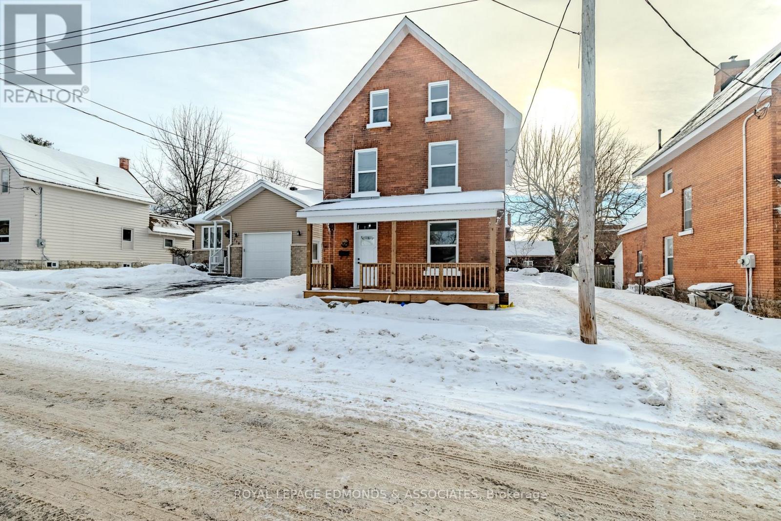 204 Mcallister Street, Pembroke, Ontario  K8A 3G2 - Photo 32 - X12663486