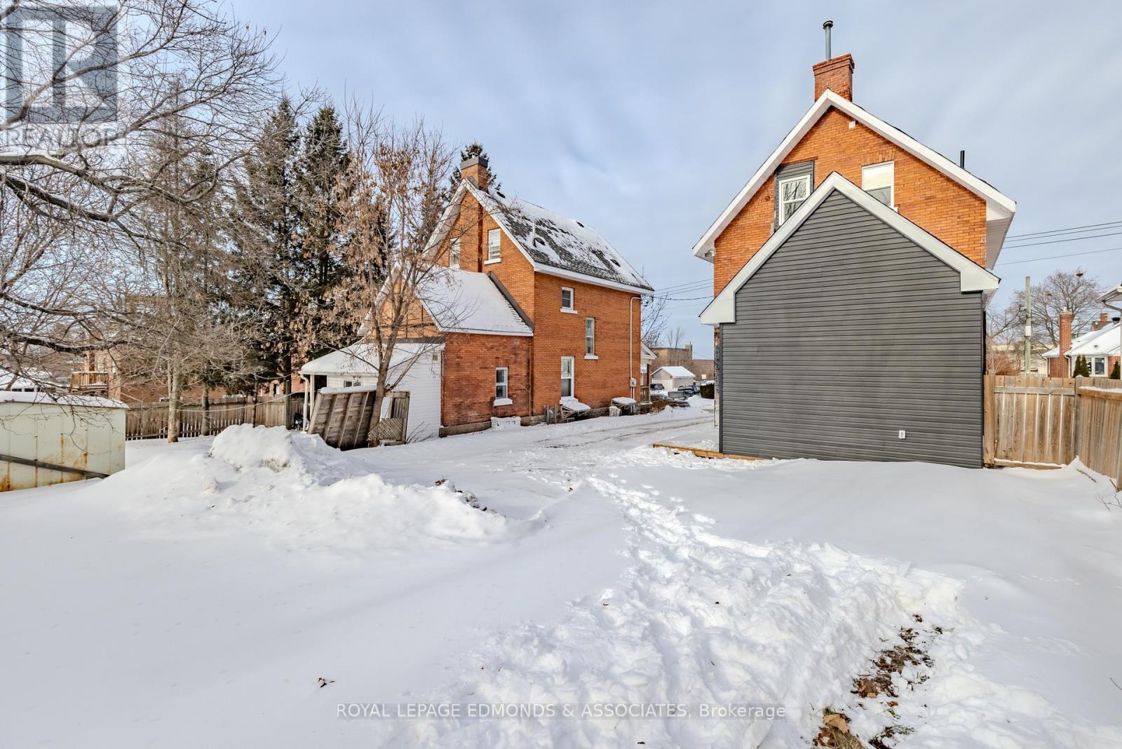 204 Mcallister Street, Pembroke, Ontario  K8A 3G2 - Photo 37 - X12663486