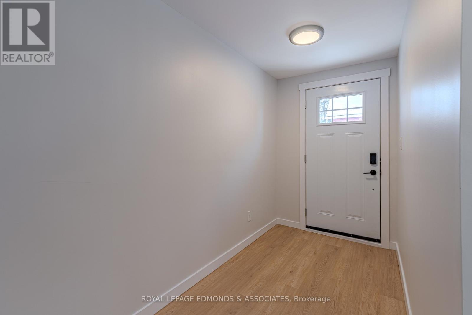 204 Mcallister Street, Pembroke, Ontario  K8A 3G2 - Photo 9 - X12663486