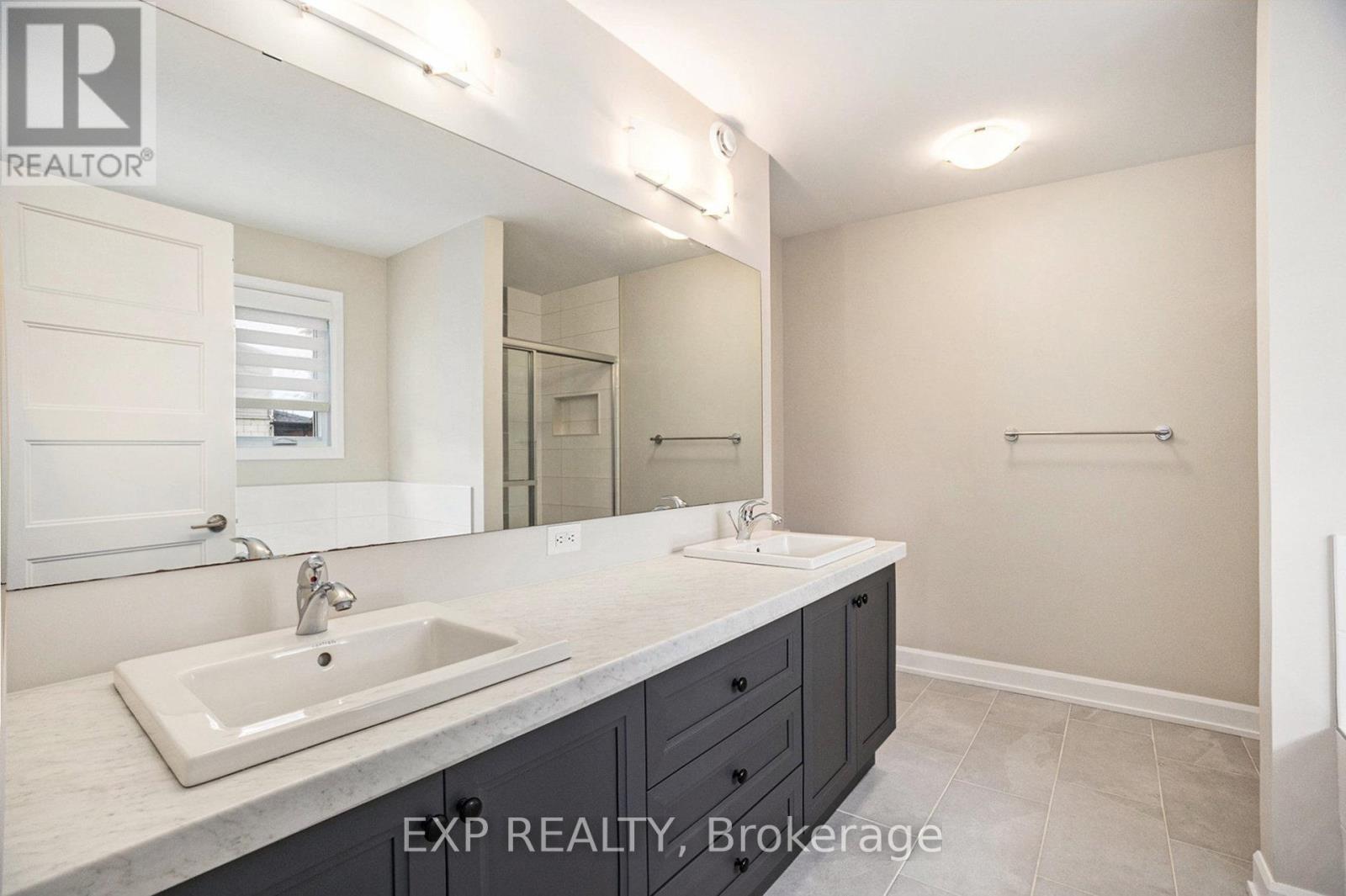 701 Azure Street, Russell, Ontario  K4R 0E5 - Photo 13 - X12663392