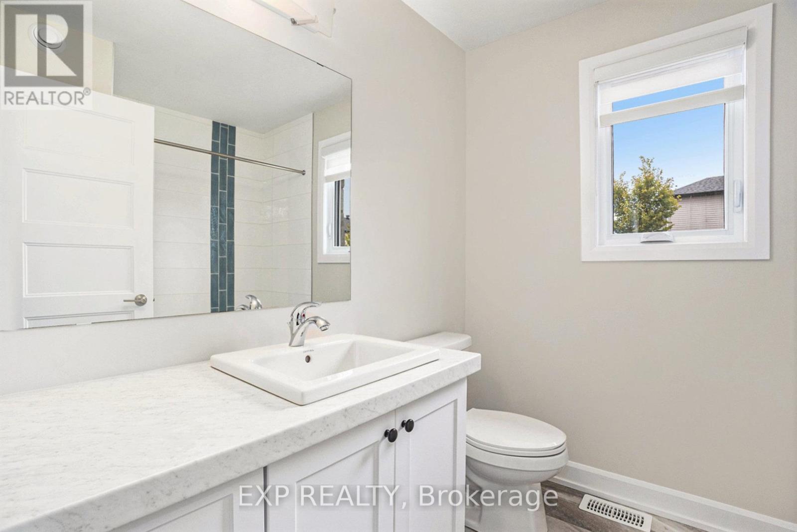 701 Azure Street, Russell, Ontario  K4R 0E5 - Photo 15 - X12663392