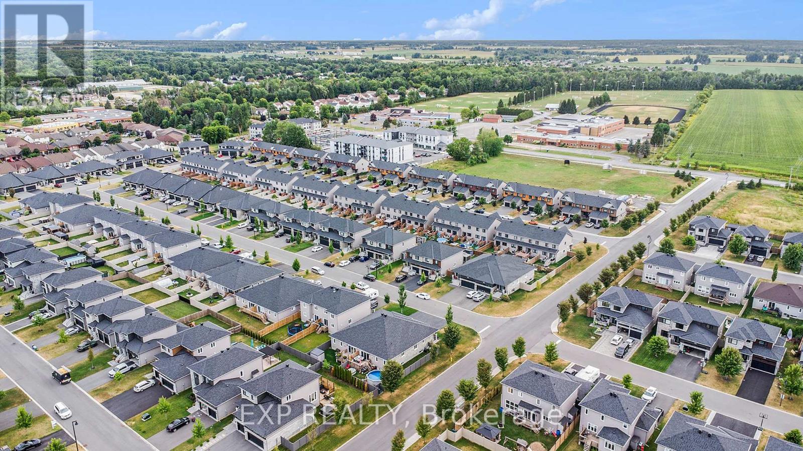 701 Azure Street, Russell, Ontario  K4R 0E5 - Photo 24 - X12663392