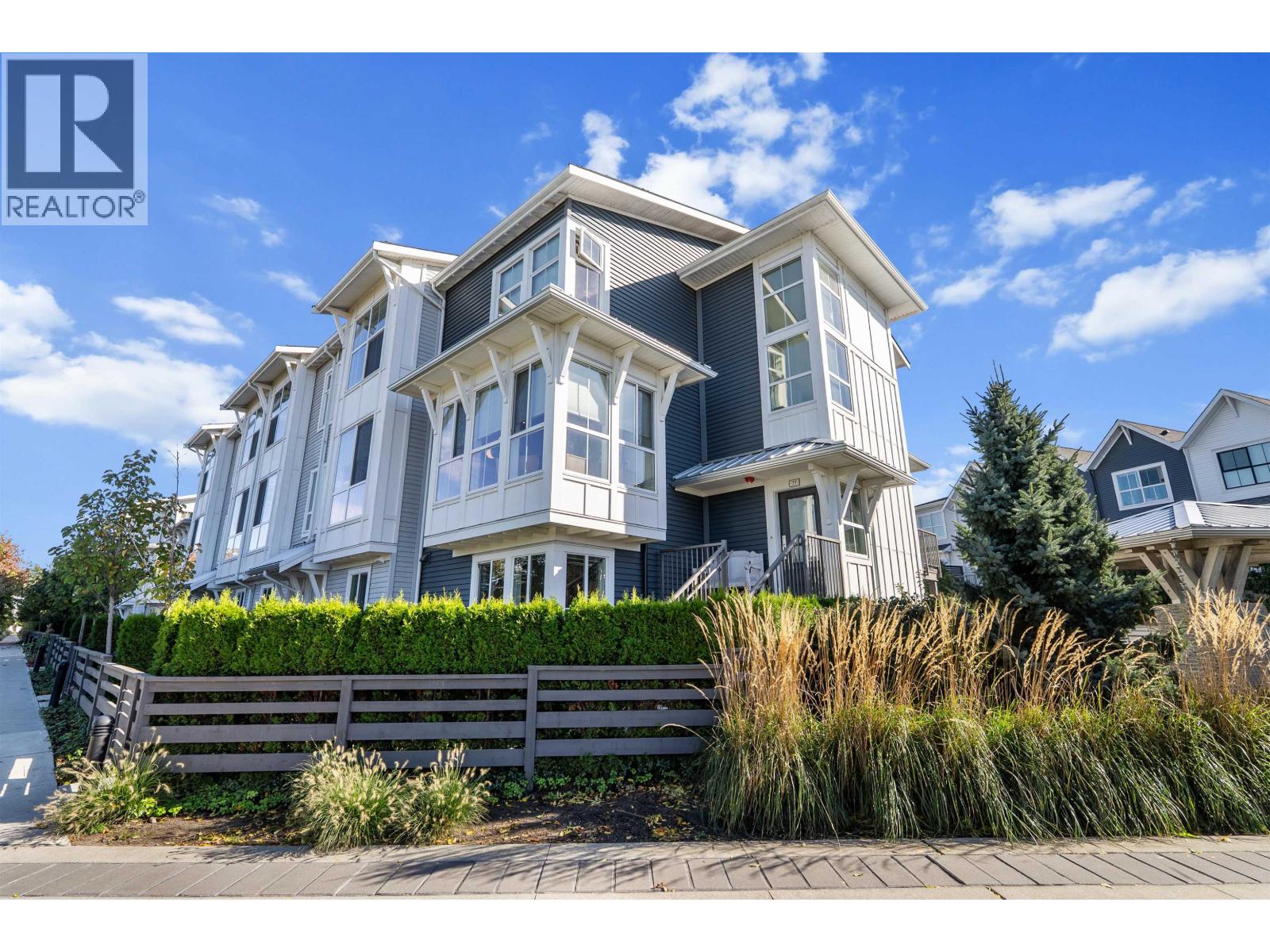 77 4656 Orca Way, Delta, British Columbia  V4M 0C9 - Photo 1 - R3075871