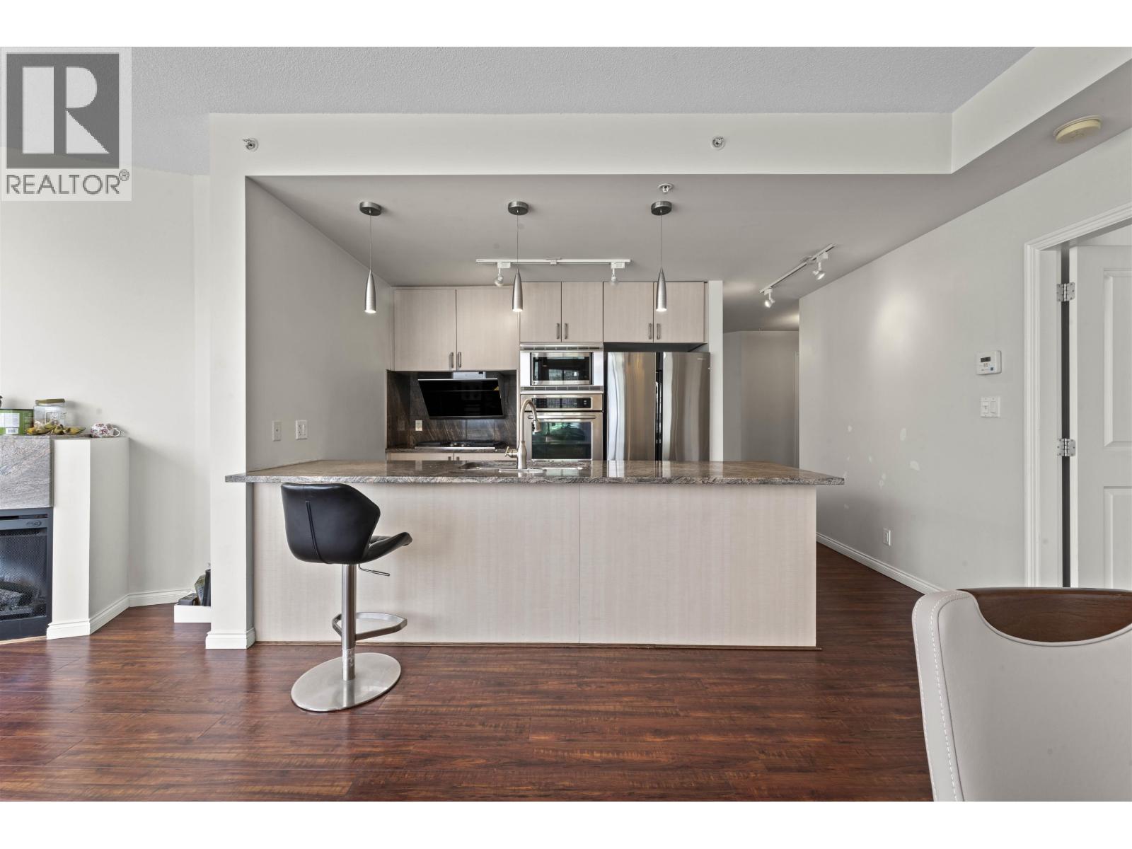 1705 1211 Melville Street, Vancouver, British Columbia  V6E 0A7 - Photo 10 - R3075904