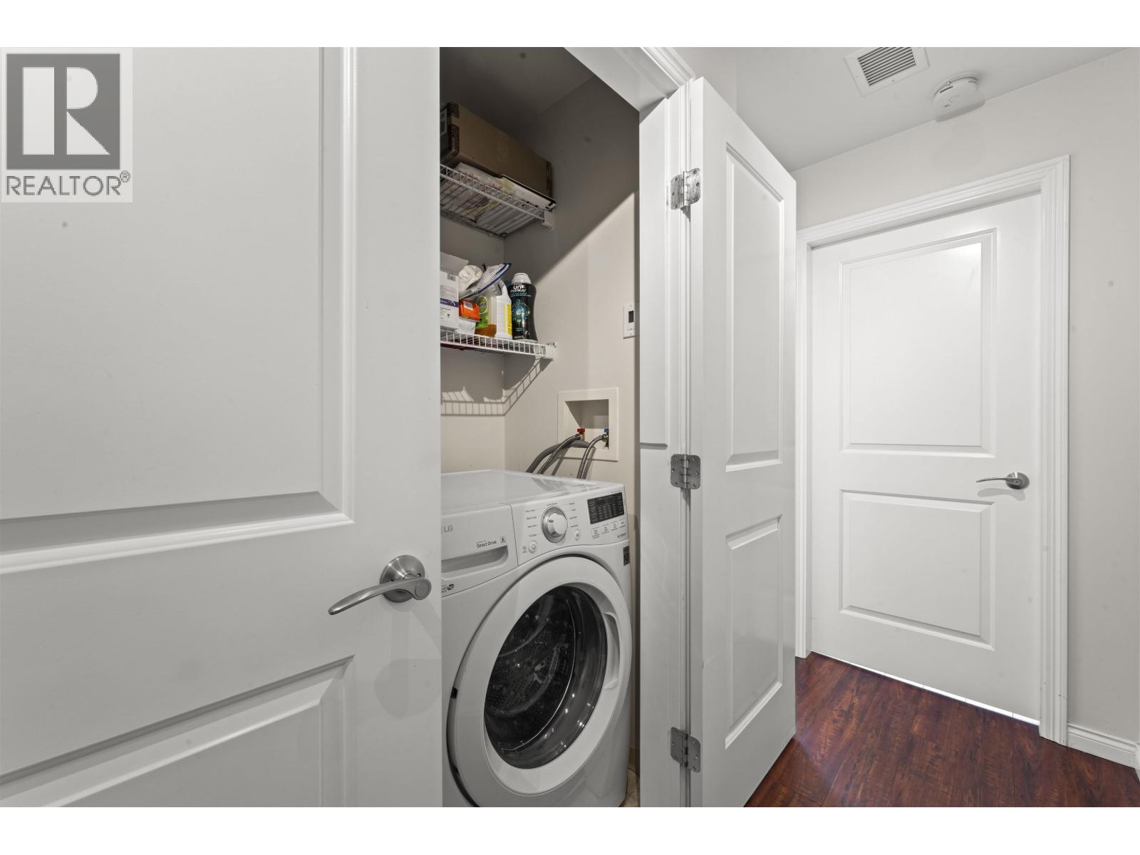 1705 1211 Melville Street, Vancouver, British Columbia  V6E 0A7 - Photo 17 - R3075904