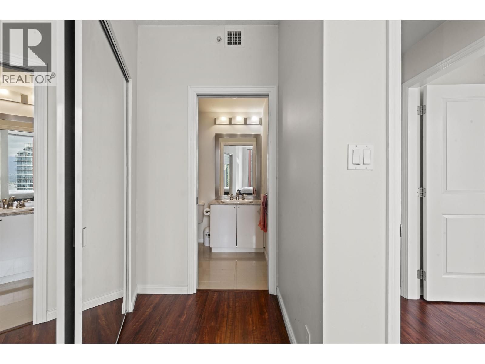 1705 1211 Melville Street, Vancouver, British Columbia  V6E 0A7 - Photo 22 - R3075904