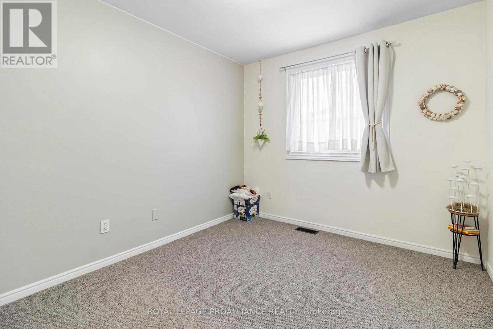 1165 Cuthbertson Avenue, Brockville, Ontario  K6V 7B1 - Photo 23 - X12663492