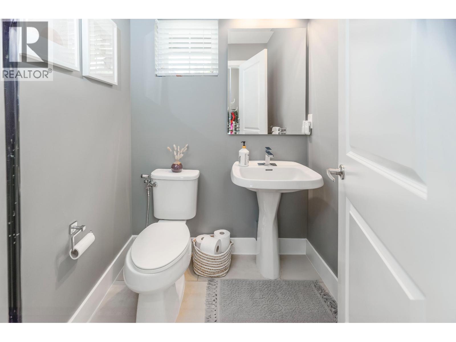 10469 Mceachern Street, Maple Ridge, British Columbia  V2W 0H8 - Photo 15 - R3075870