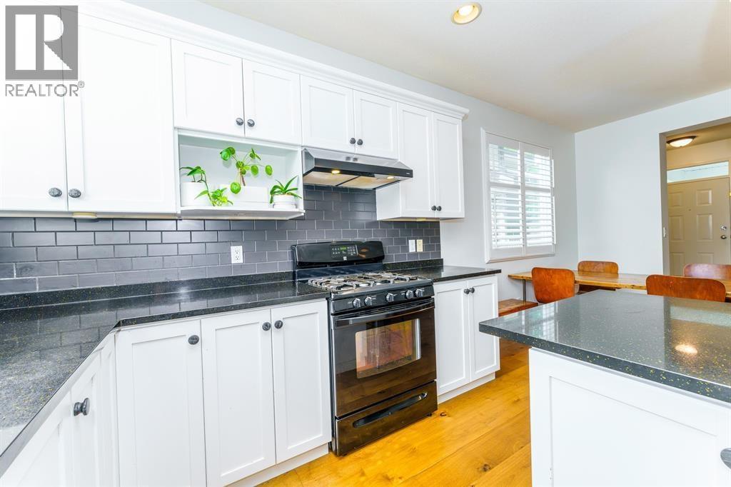 24254 103 Avenue, Maple Ridge, British Columbia  V2W 1Y1 - Photo 5 - R3075880