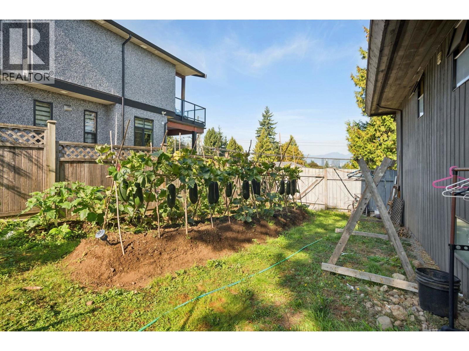 7730 Stanley Street, Burnaby, British Columbia  V5E 1V8 - Photo 34 - R3075909