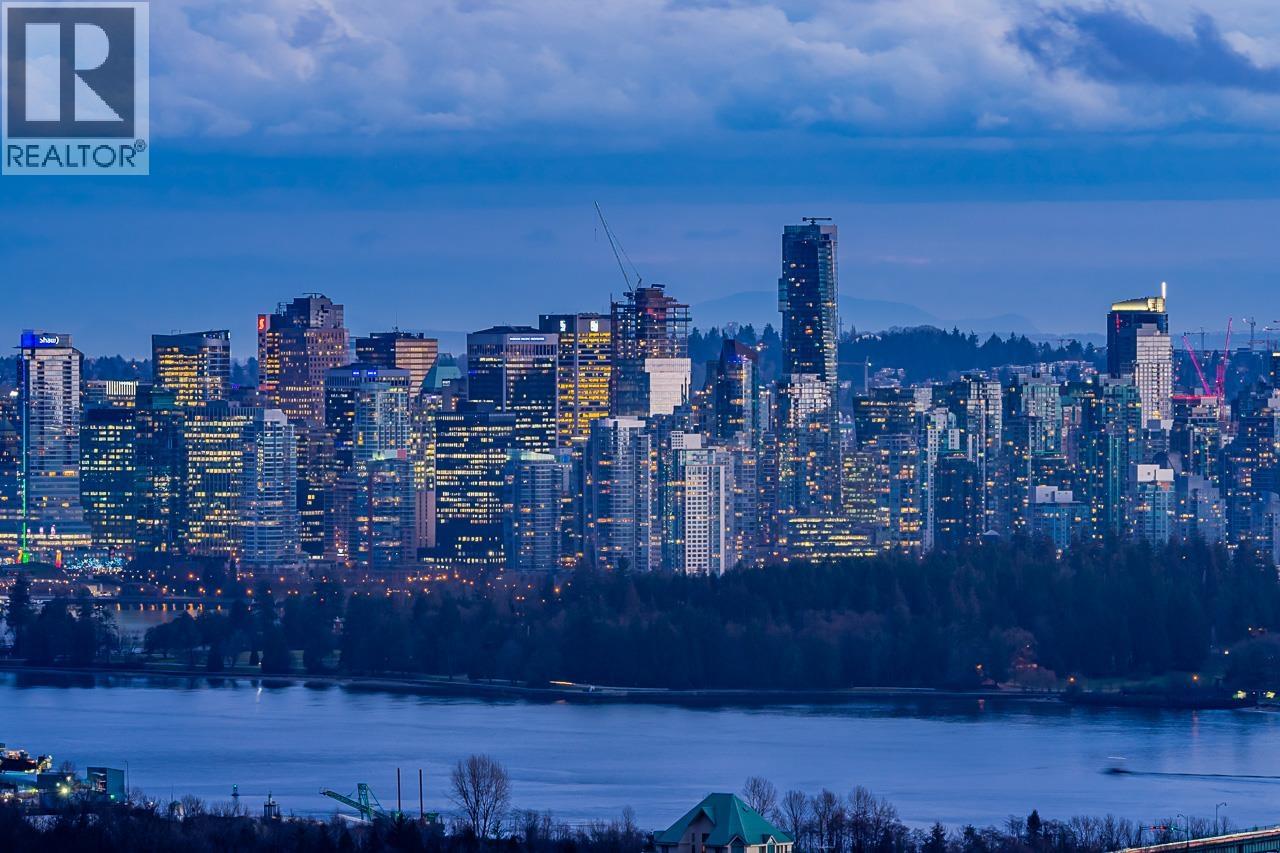 797 EYREMOUNT DRIVE, West Vancouver, British Columbia