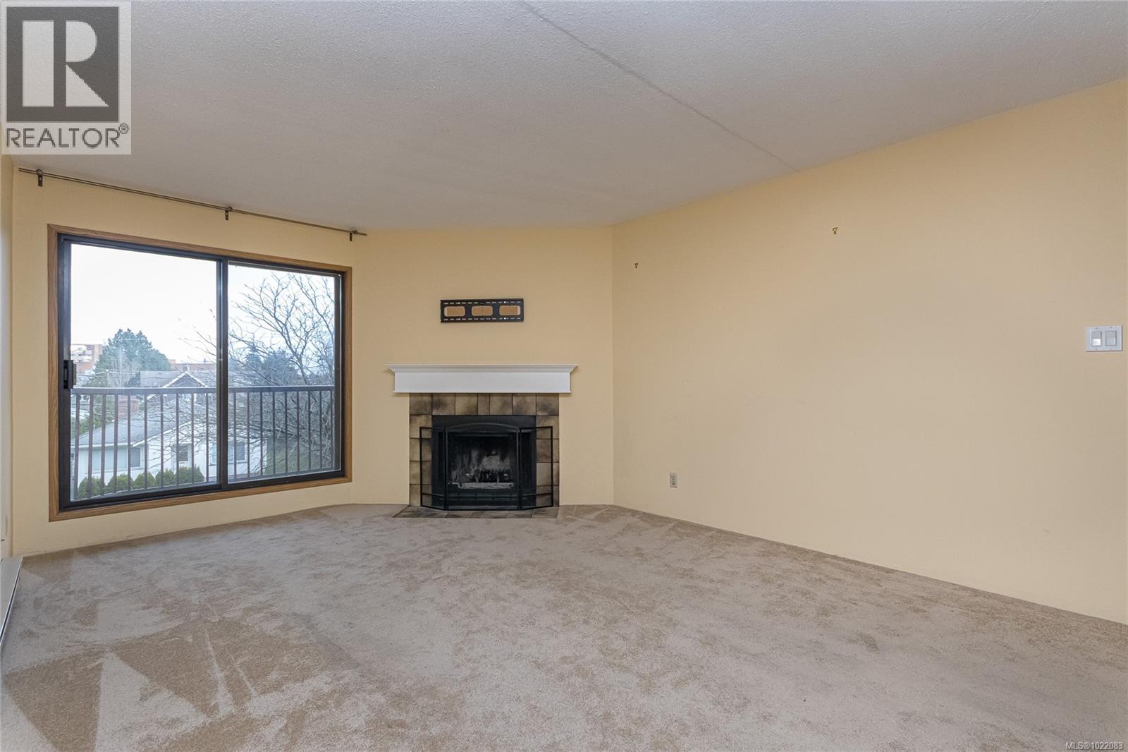 314 1655 Begbie St, Victoria, British Columbia  V8R 1L4 - Photo 7 - 1022083