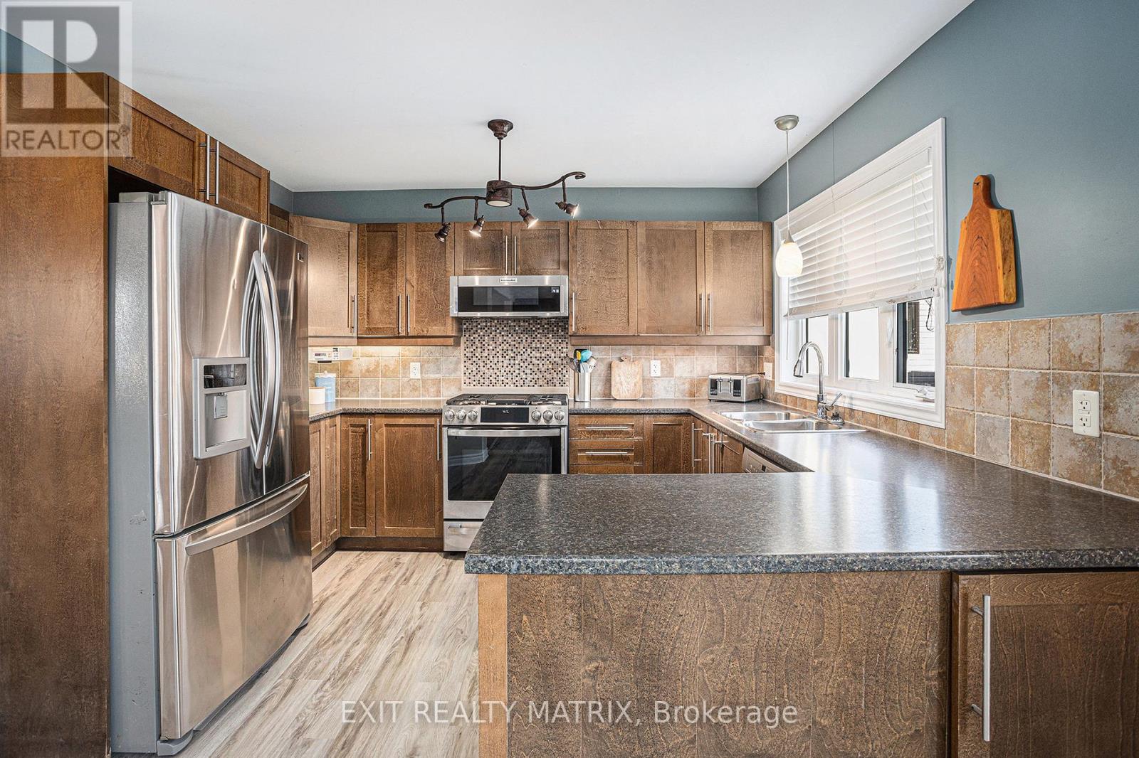 183 Filion Street, Russell, Ontario  K0A 1W0 - Photo 11 - X12663090