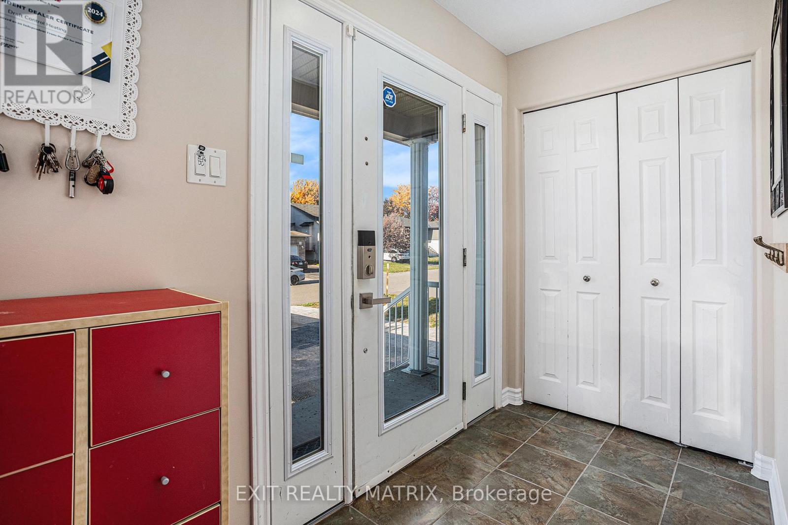 183 Filion Street, Russell, Ontario  K0A 1W0 - Photo 3 - X12663090