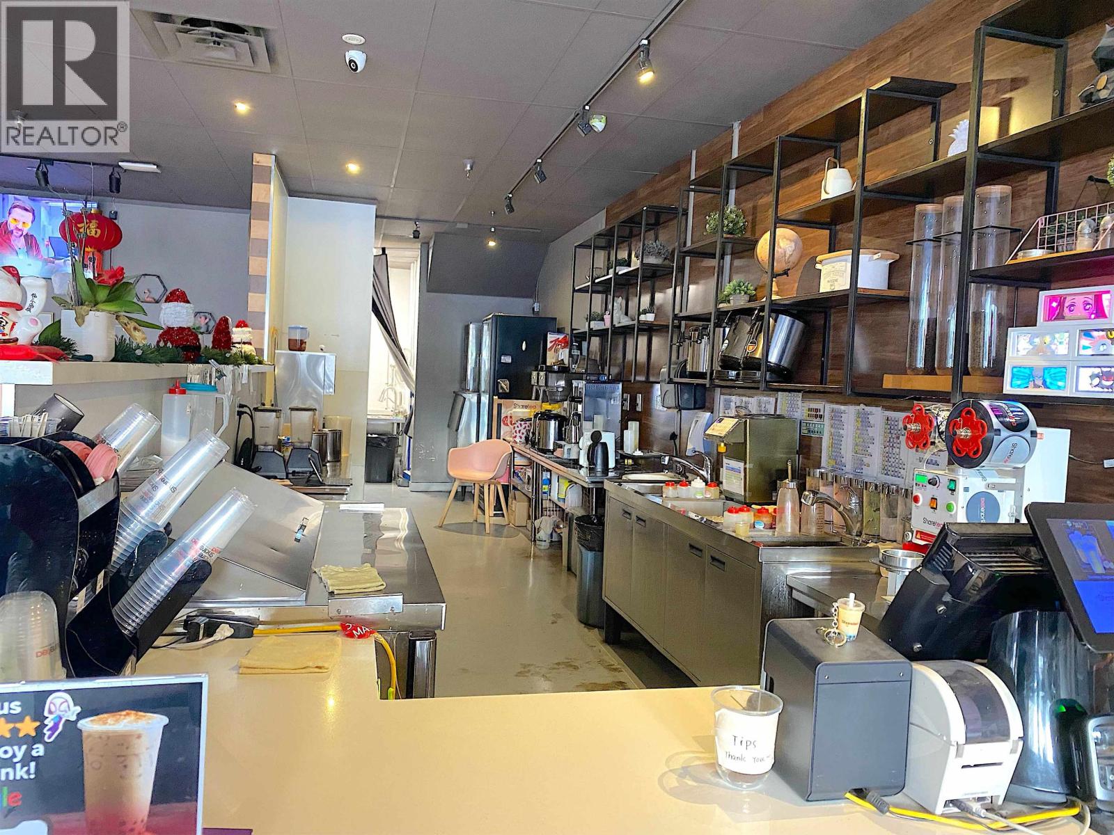 3619 Kingsway Street, Vancouver, British Columbia  V5R 5M1 - Photo 2 - C8074803