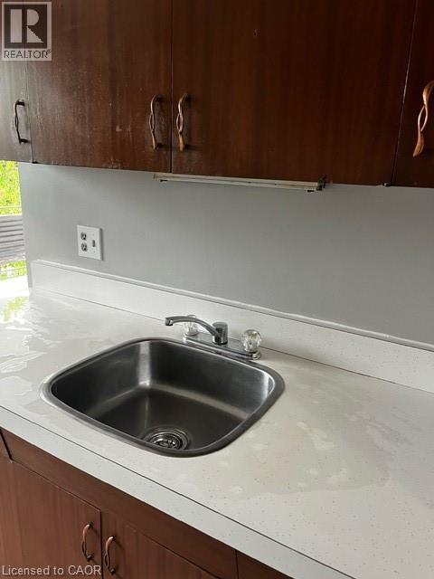 80 Kinzie Avenue Unit# 4, Kitchener, Ontario N2A 2J5 - Photo 4 - 40796160