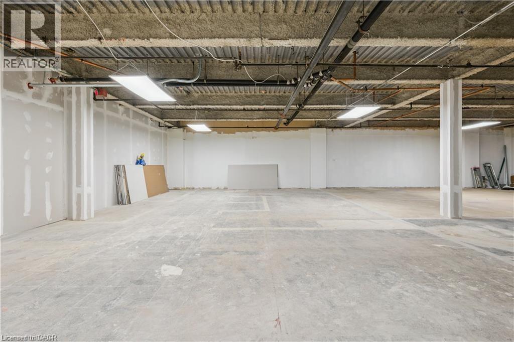 751 Victoria Street S Unit# B103, Kitchener, Ontario  N2M 5N4 - Photo 5 - 40796066