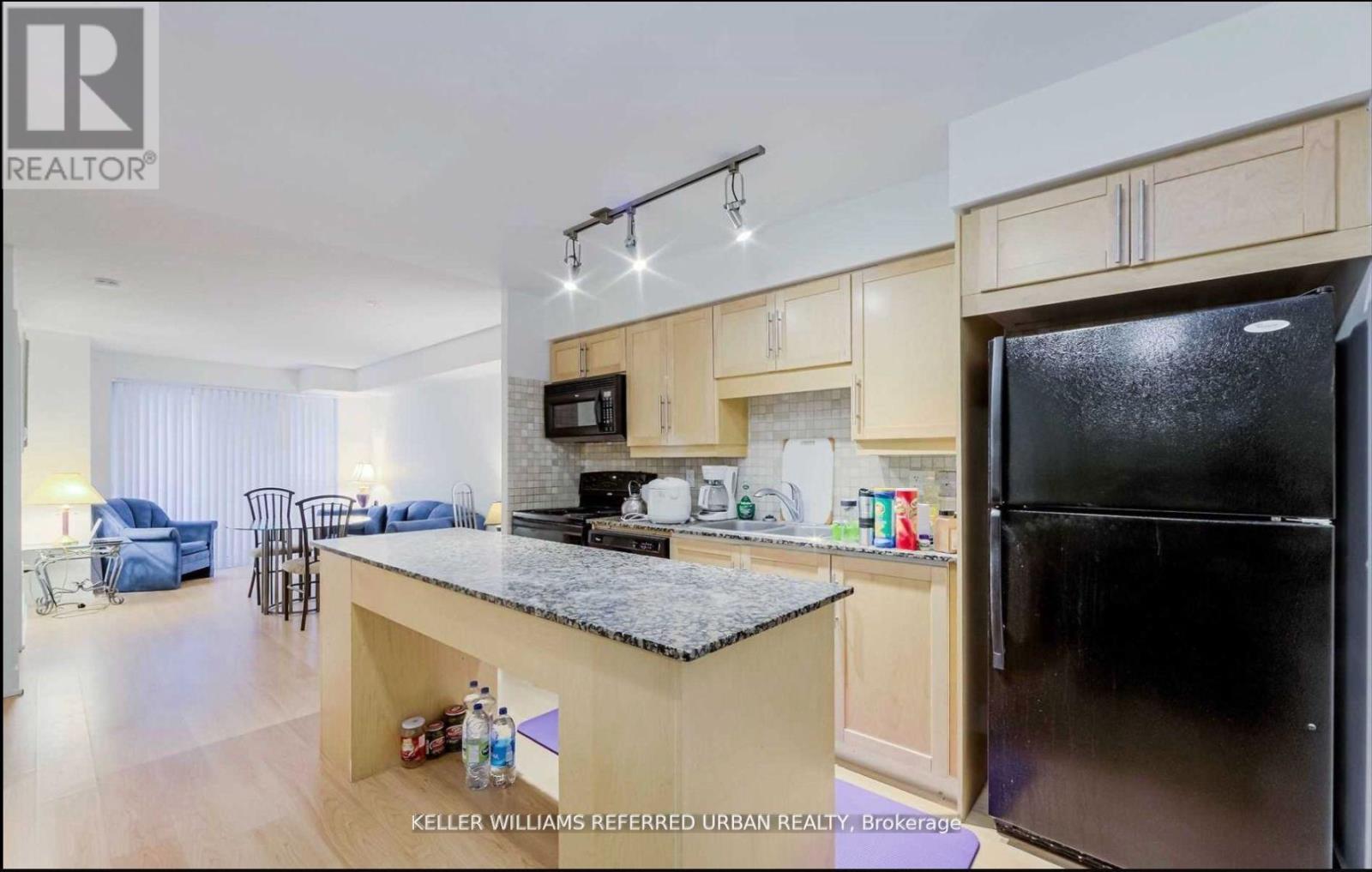 810 - 20 Blue Jays Way, Toronto, Ontario  M5V 3W6 - Photo 3 - C12663376