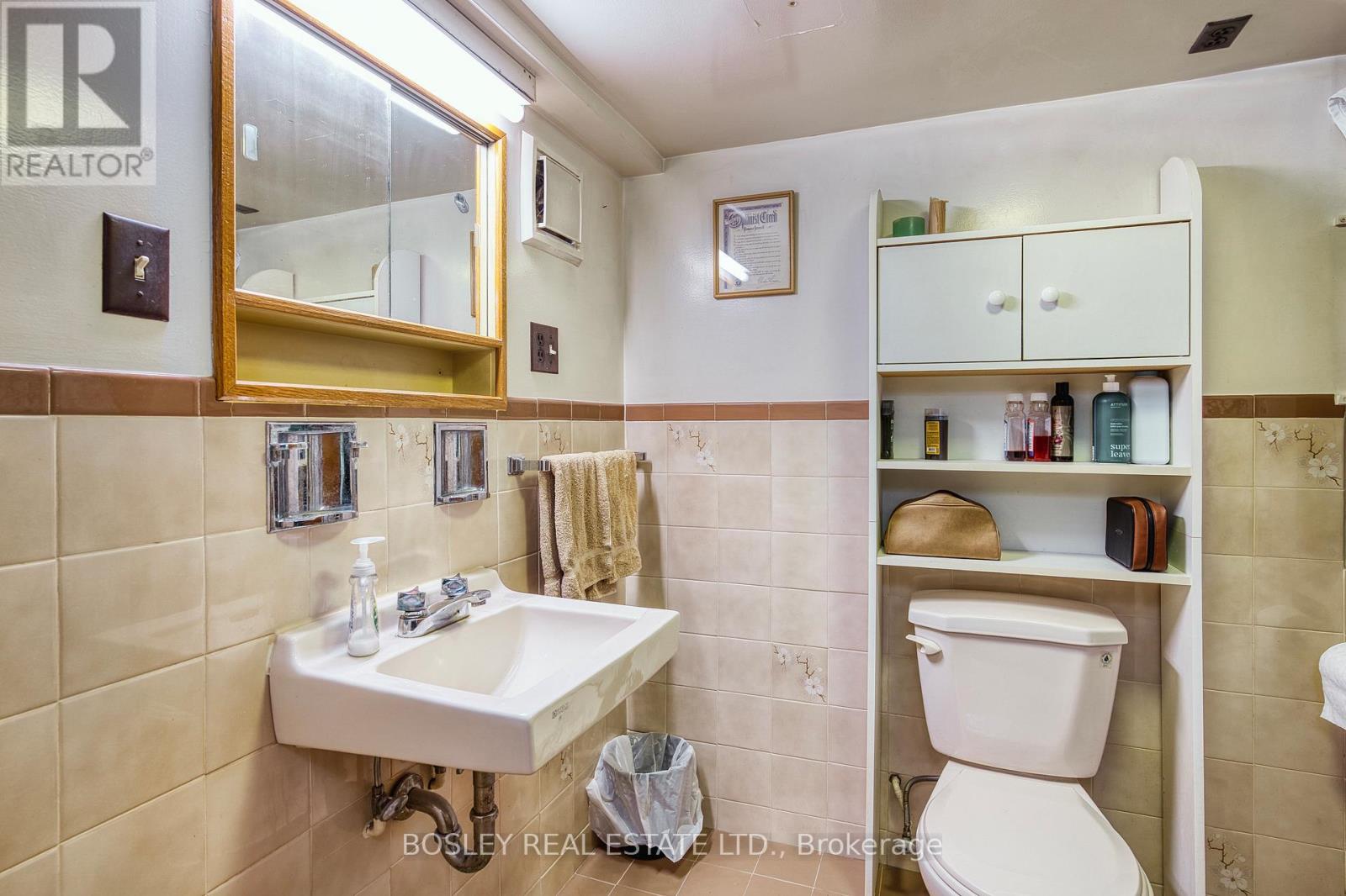 38 Halton Street, Toronto, Ontario  M6J 1R3 - Photo 30 - C12663432