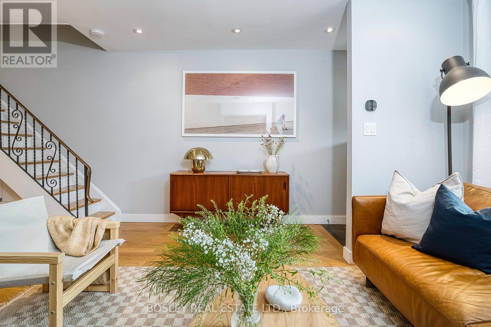 38 Halton Street, Toronto, Ontario  M6J 1R3 - Photo 5 - C12663432