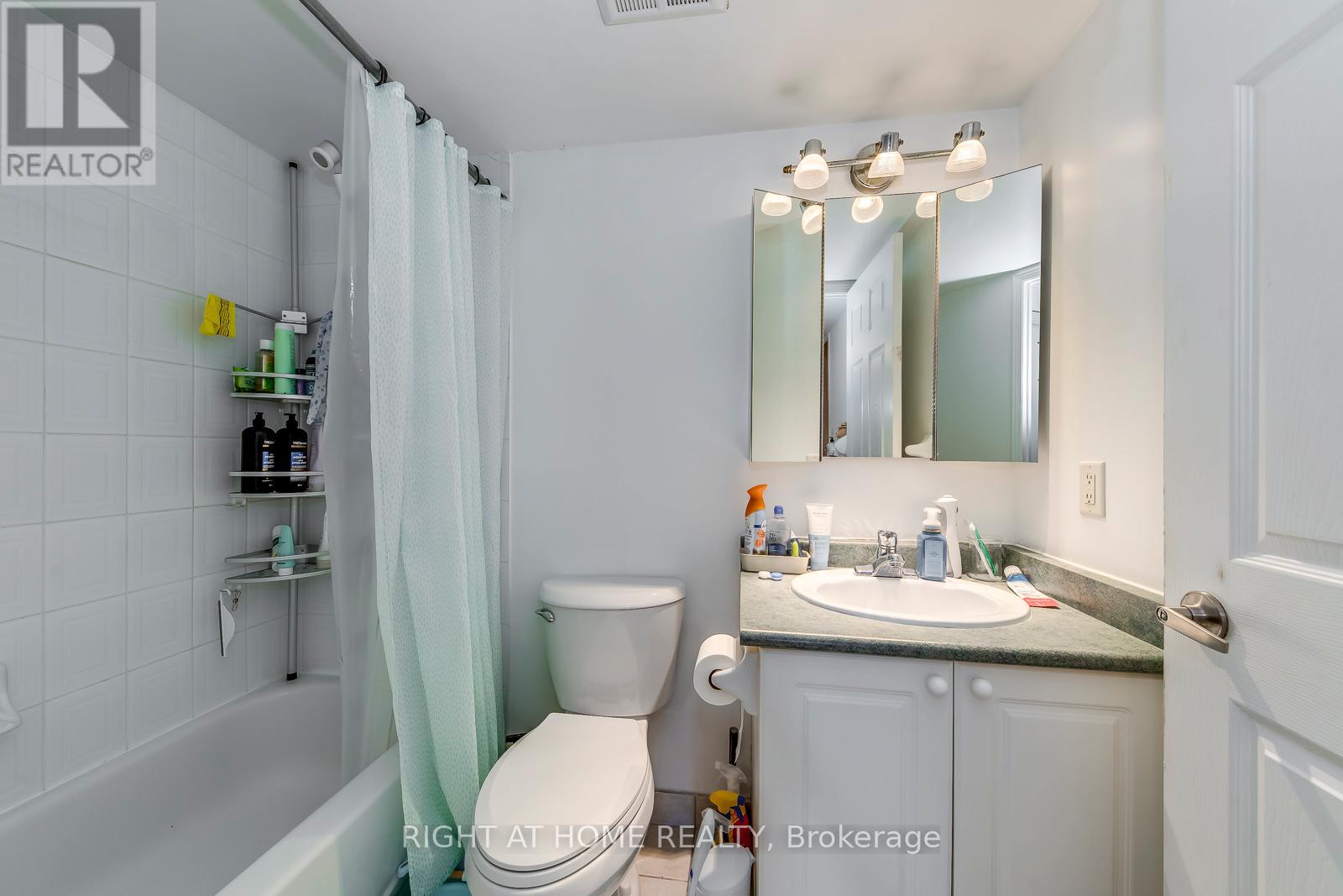 1821 - 233 Beecroft Road, Toronto, Ontario  M2N 6Z9 - Photo 23 - C12663460