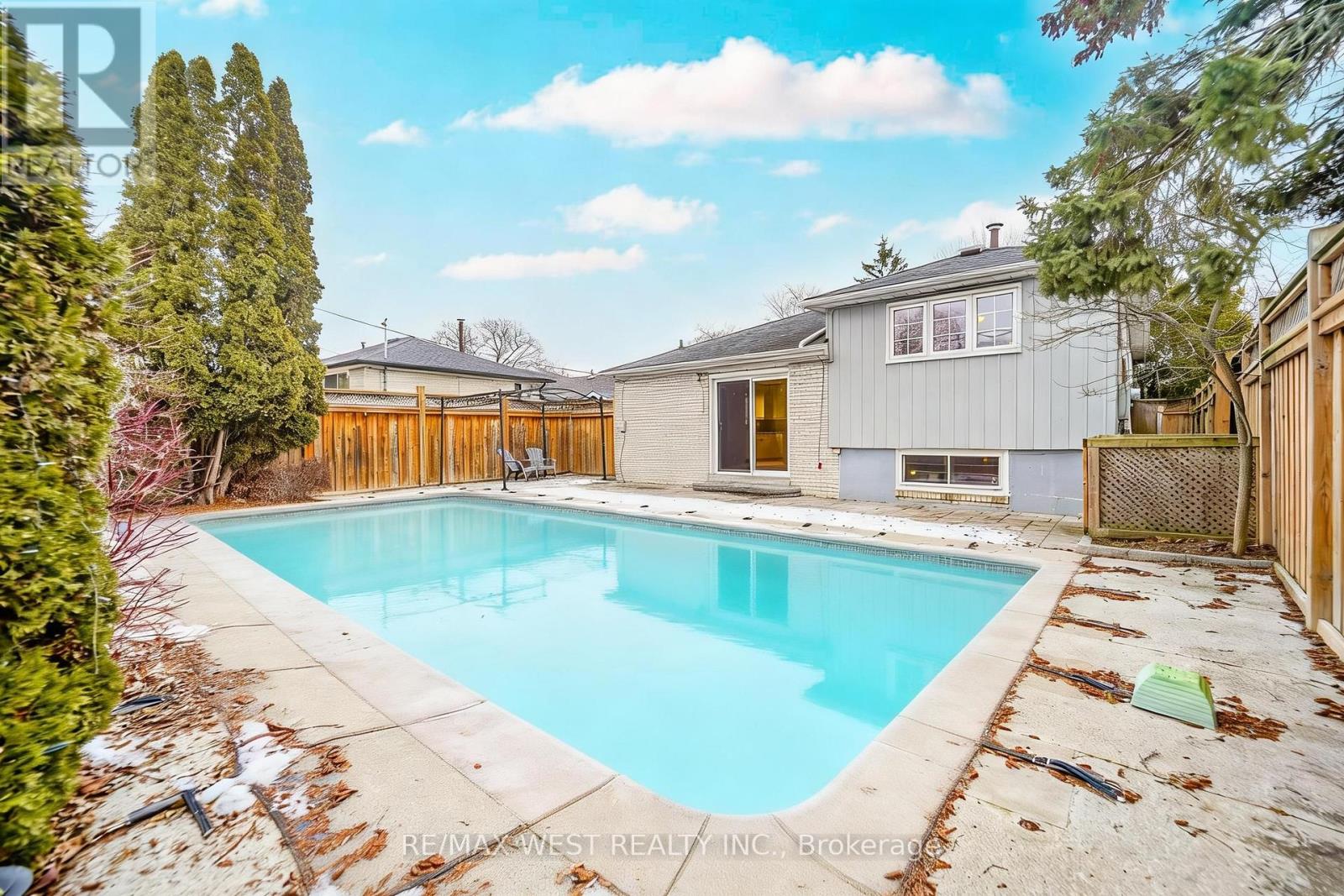 220 Catalina Drive, Toronto, Ontario  M1E 1B7 - Photo 14 - E12663462