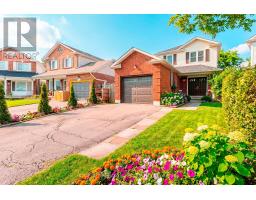 33 MOSSGROVE COURT, Clarington, Ontario
