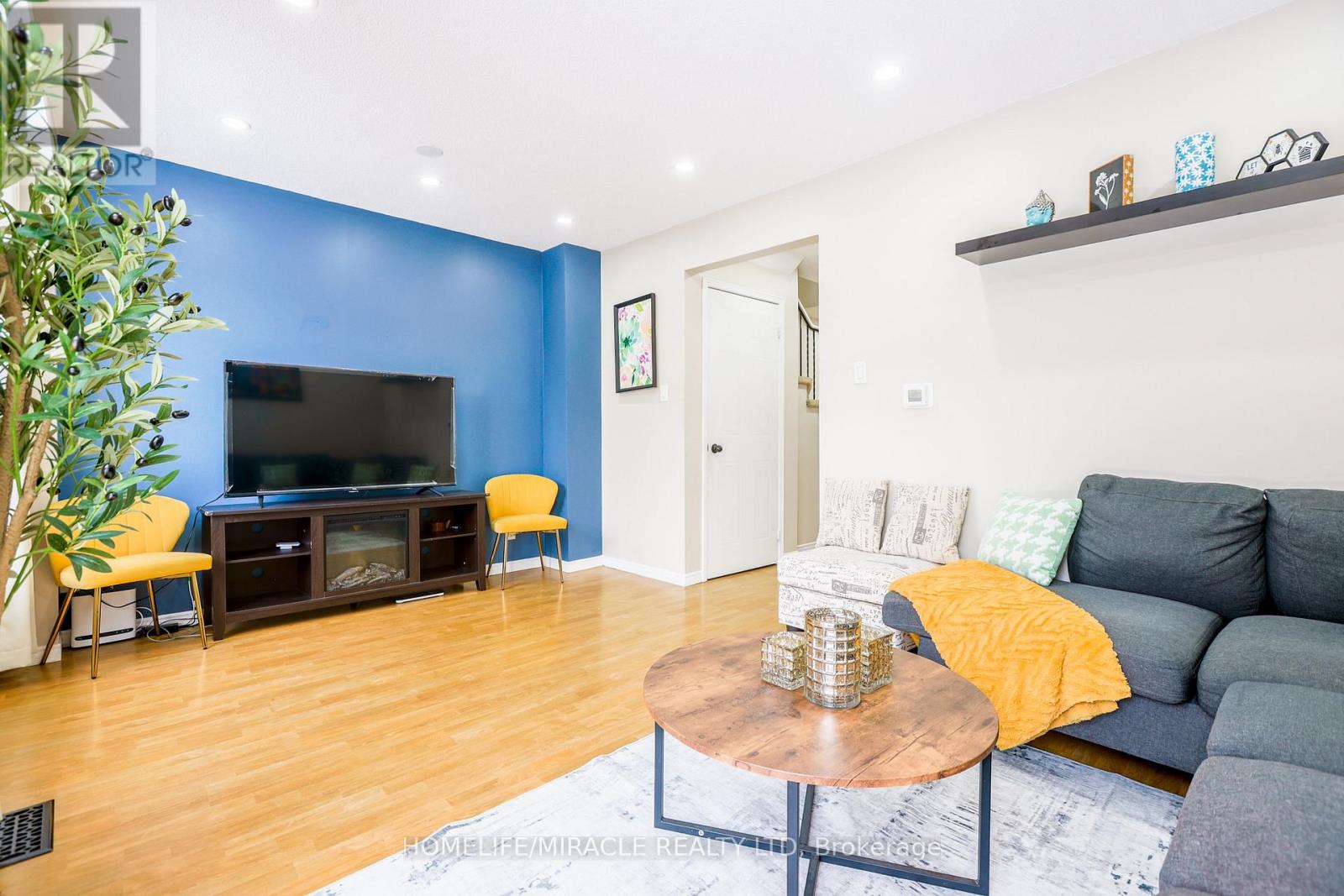 33 Mossgrove Court, Clarington, Ontario  L1E 1P3 - Photo 13 - E12659784