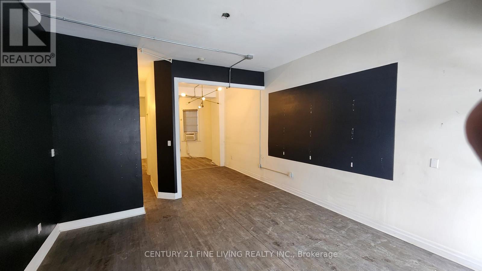 3130 Dundas Street W, Toronto, Ontario  M6P 2A1 - Photo 35 - W12659350