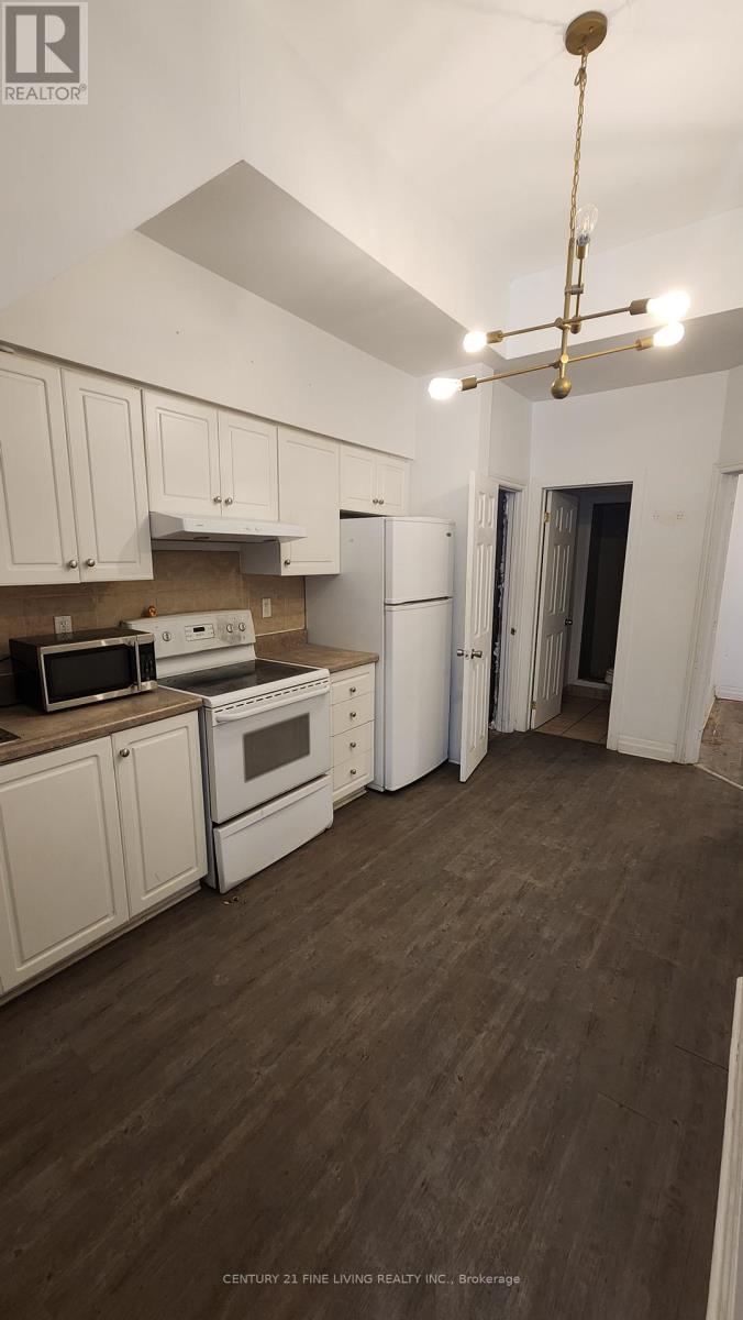 3130 Dundas Street W, Toronto, Ontario  M6P 2A1 - Photo 37 - W12659350