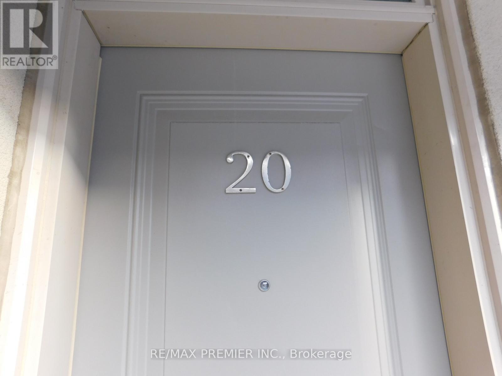 20 - 105 Kayla Crescent, Vaughan, Ontario  L6A 4W3 - Photo 5 - N12663368