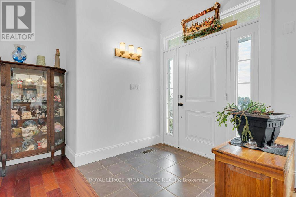 23 Oak Lake Road, Stirling-Rawdon, Ontario  K0K 3E0 - Photo 7 - X12555362