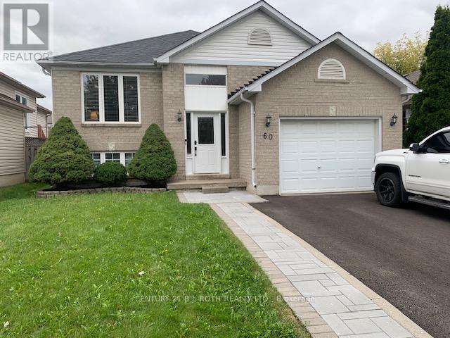 60 Leggott Avenue, Barrie (Painswick North), Ontario  L4N 8B1 - Photo 2 - S12663466