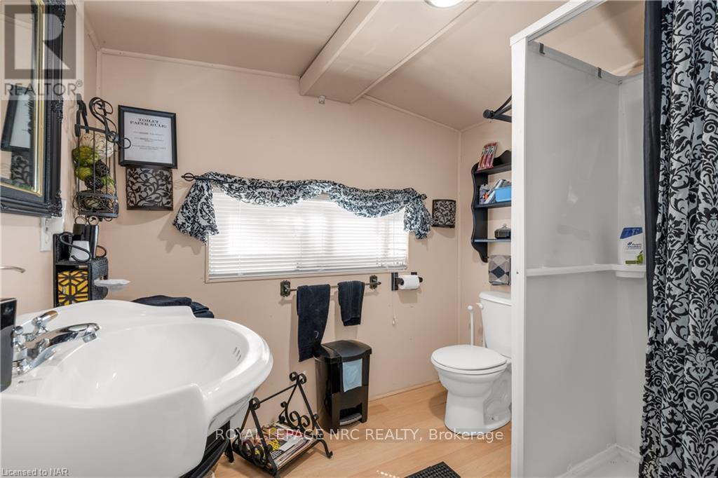 8 Hoover Point Lane, Haldimand, Ontario  N0A 1P0 - Photo 27 - X9412725