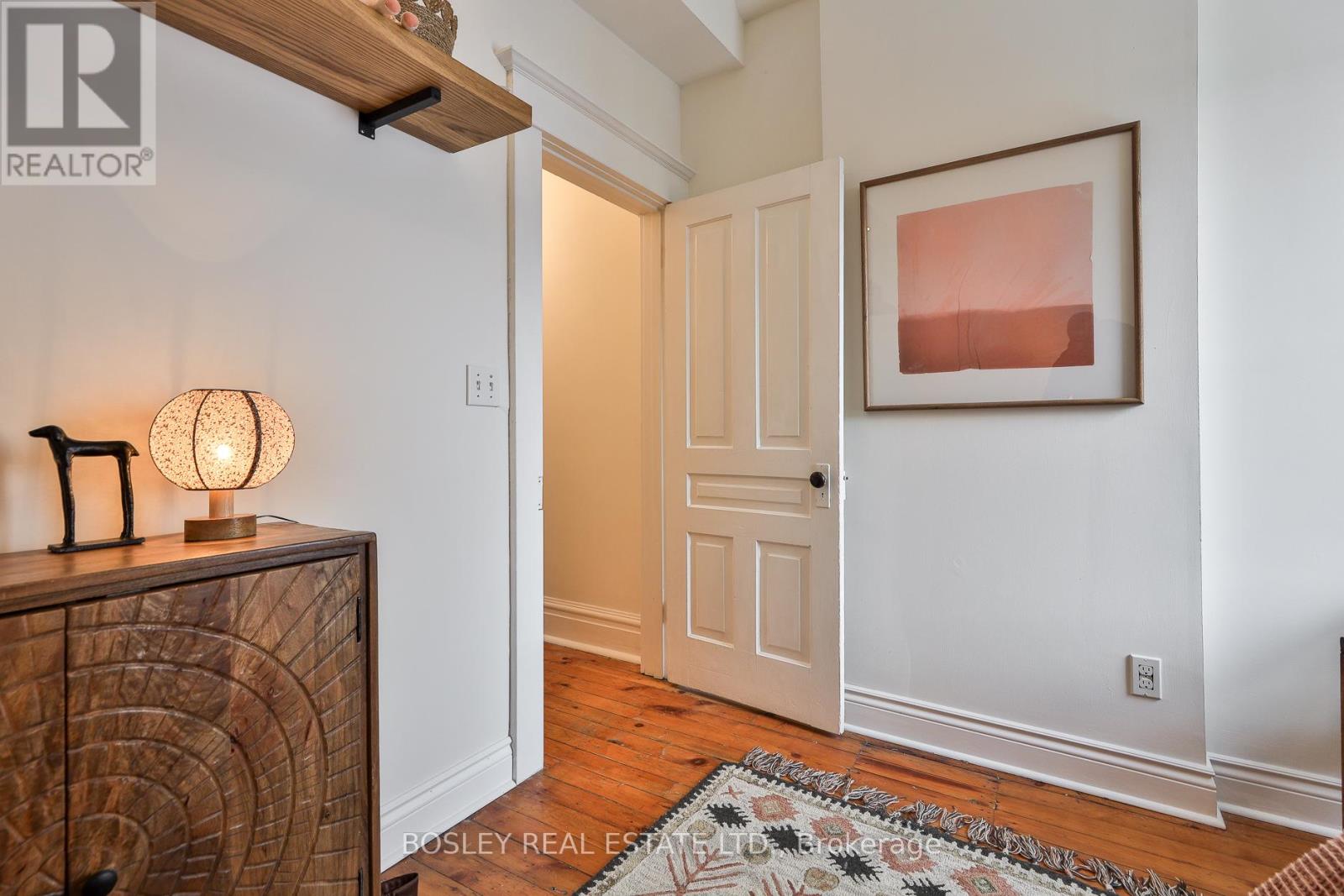 6 Westminster Avenue, Toronto, Ontario  M6R 1N4 - Photo 20 - W12663354