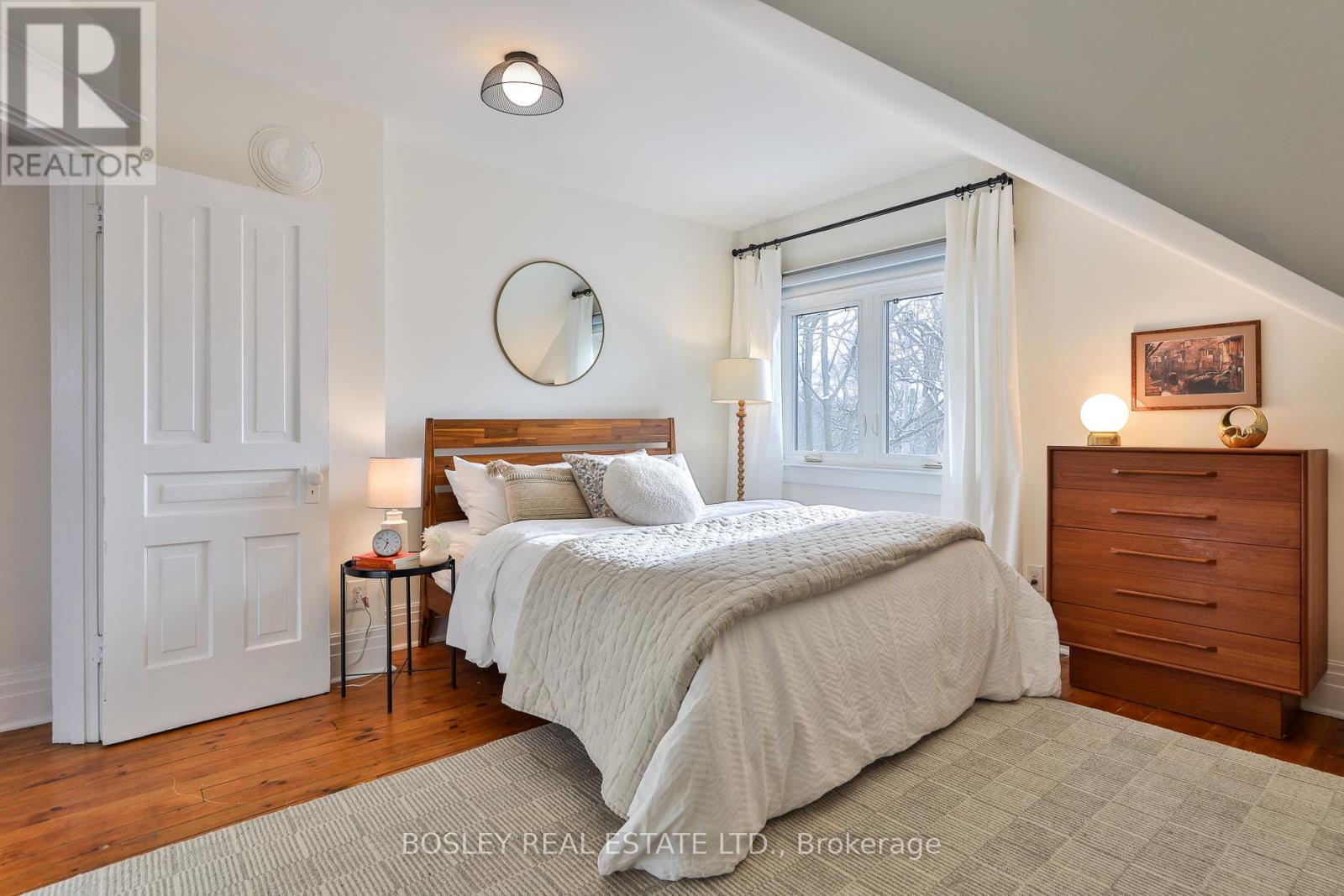 6 Westminster Avenue, Toronto, Ontario  M6R 1N4 - Photo 34 - W12663354