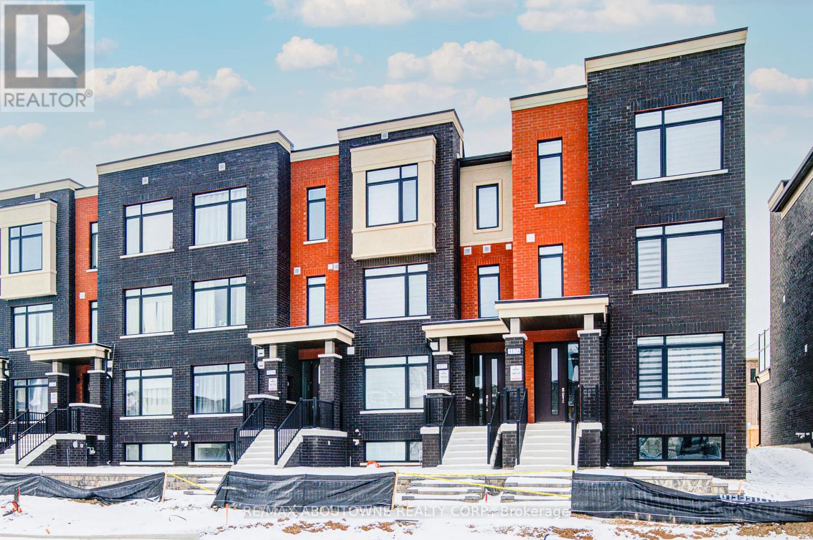 3172 Sixth Line, Oakville, Ontario  L6M 5T2 - Photo 1 - W12663362