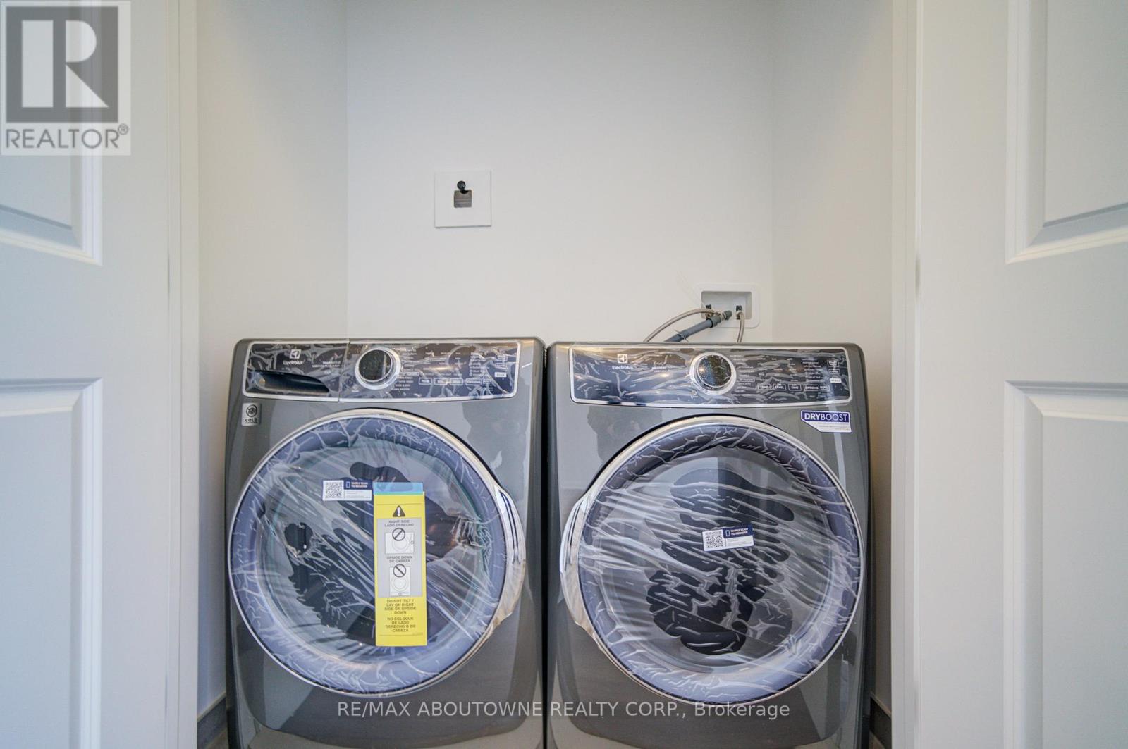 3172 Sixth Line, Oakville, Ontario  L6M 5T2 - Photo 12 - W12663362