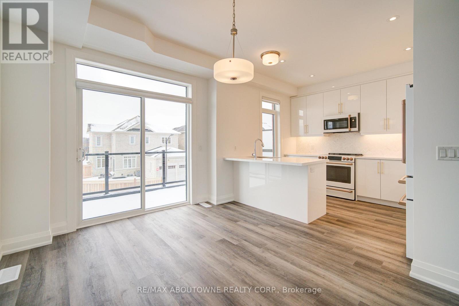 3172 Sixth Line, Oakville, Ontario  L6M 5T2 - Photo 15 - W12663362