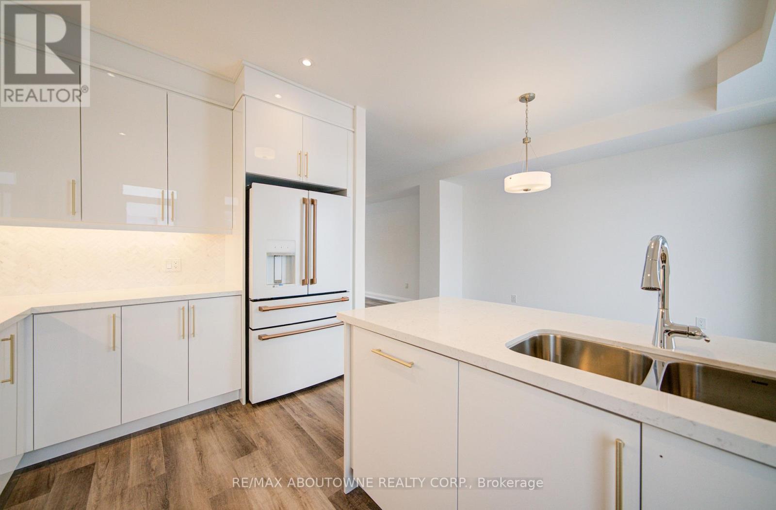 3172 Sixth Line, Oakville, Ontario  L6M 5T2 - Photo 18 - W12663362