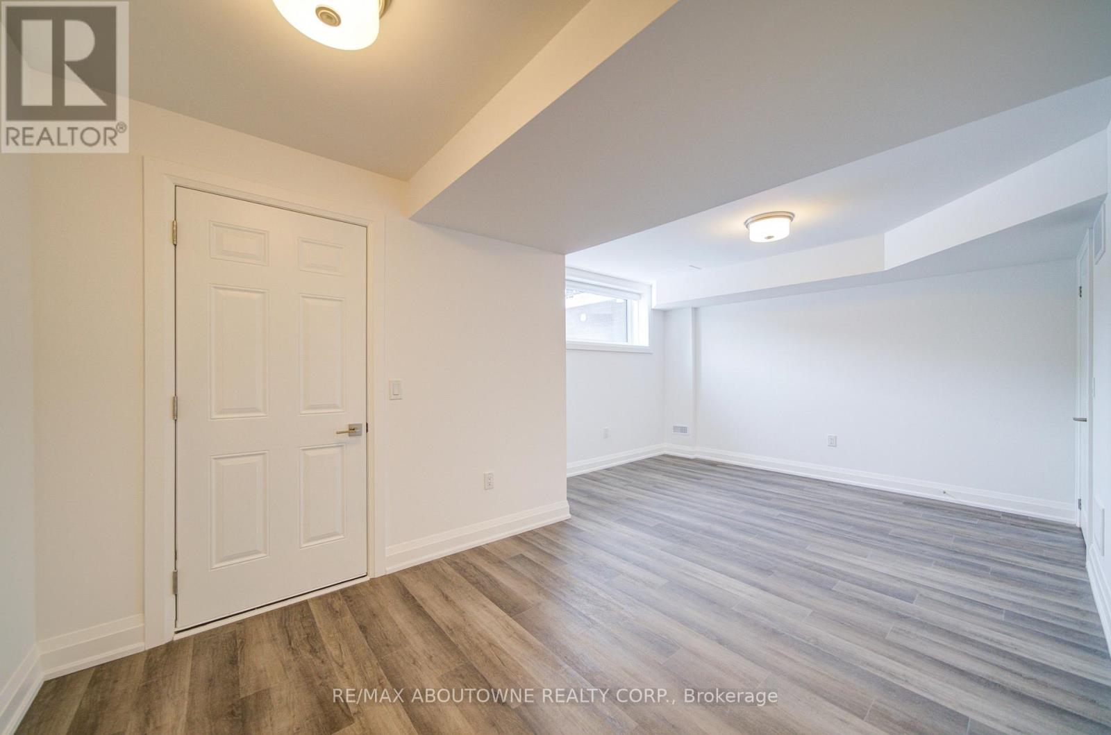 3172 Sixth Line, Oakville, Ontario  L6M 5T2 - Photo 38 - W12663362