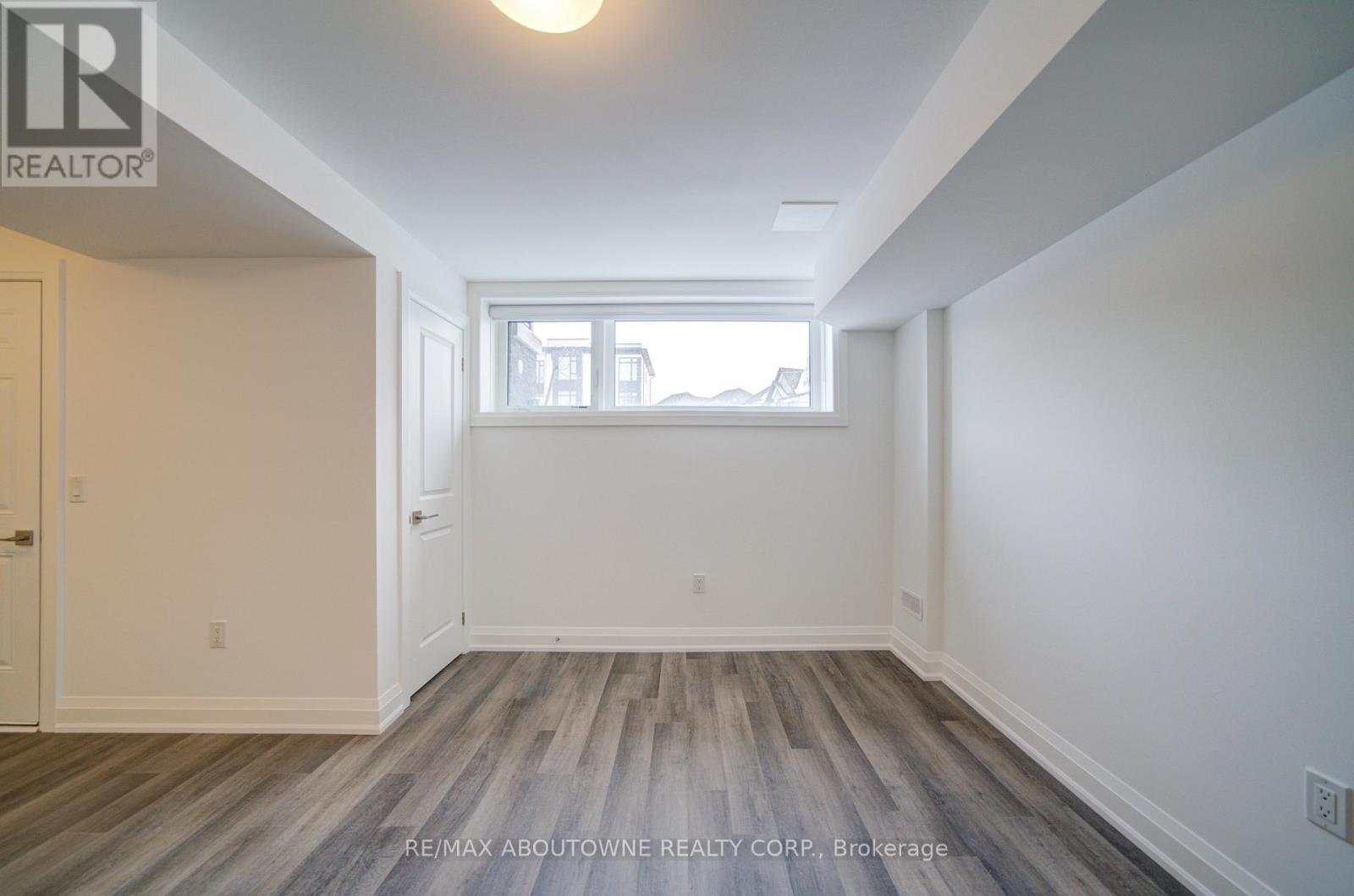 3172 Sixth Line, Oakville, Ontario  L6M 5T2 - Photo 40 - W12663362