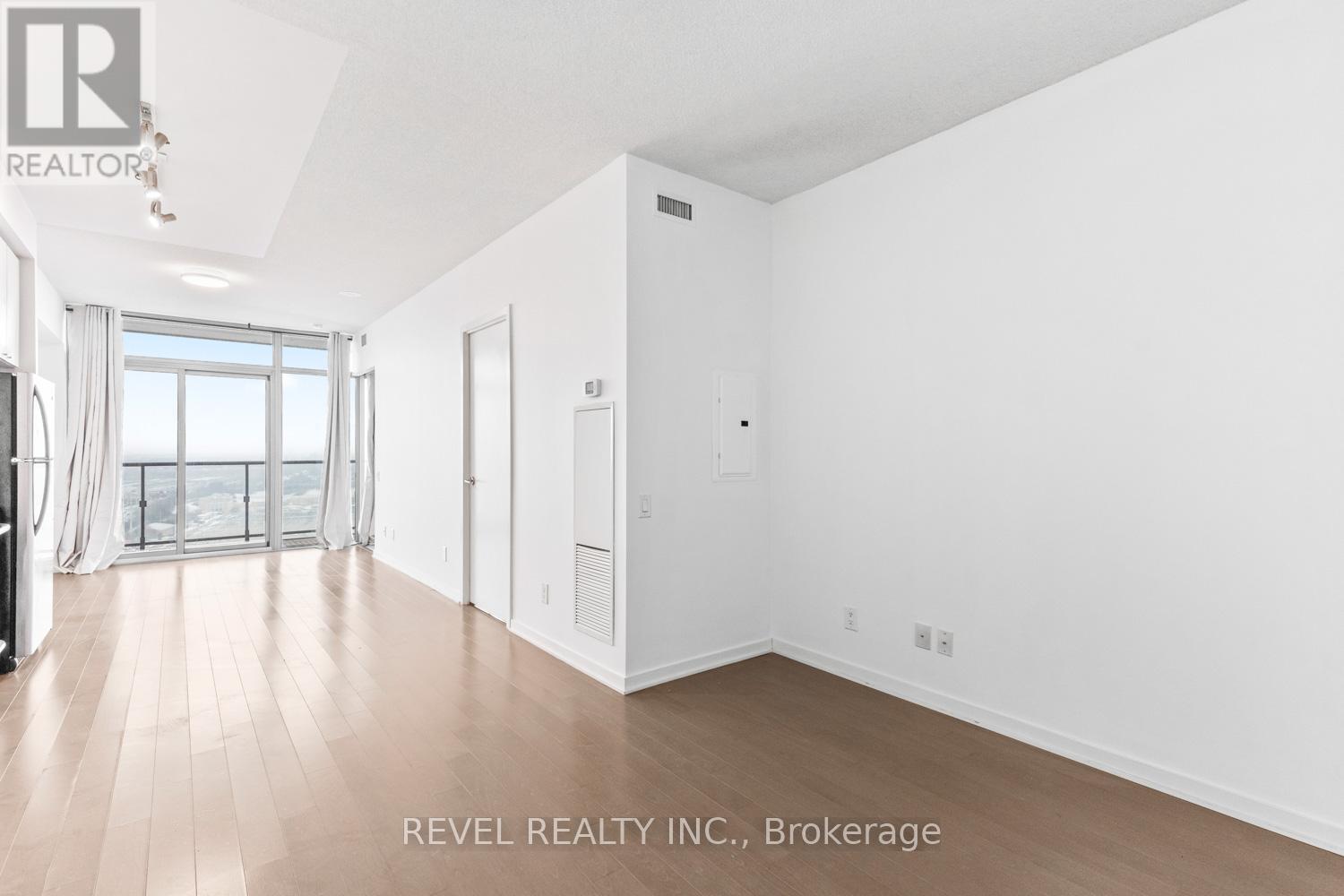 2504 - 105 The Queensway Avenue, Toronto, Ontario  M6S 5B5 - Photo 2 - W12663422