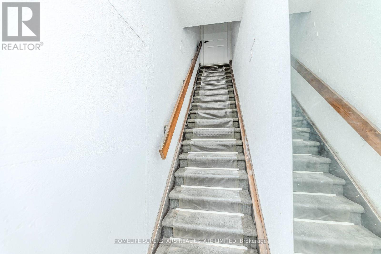 A - 1164 The Queensway, Toronto, Ontario  M8Z 1R5 - Photo 2 - W12663436