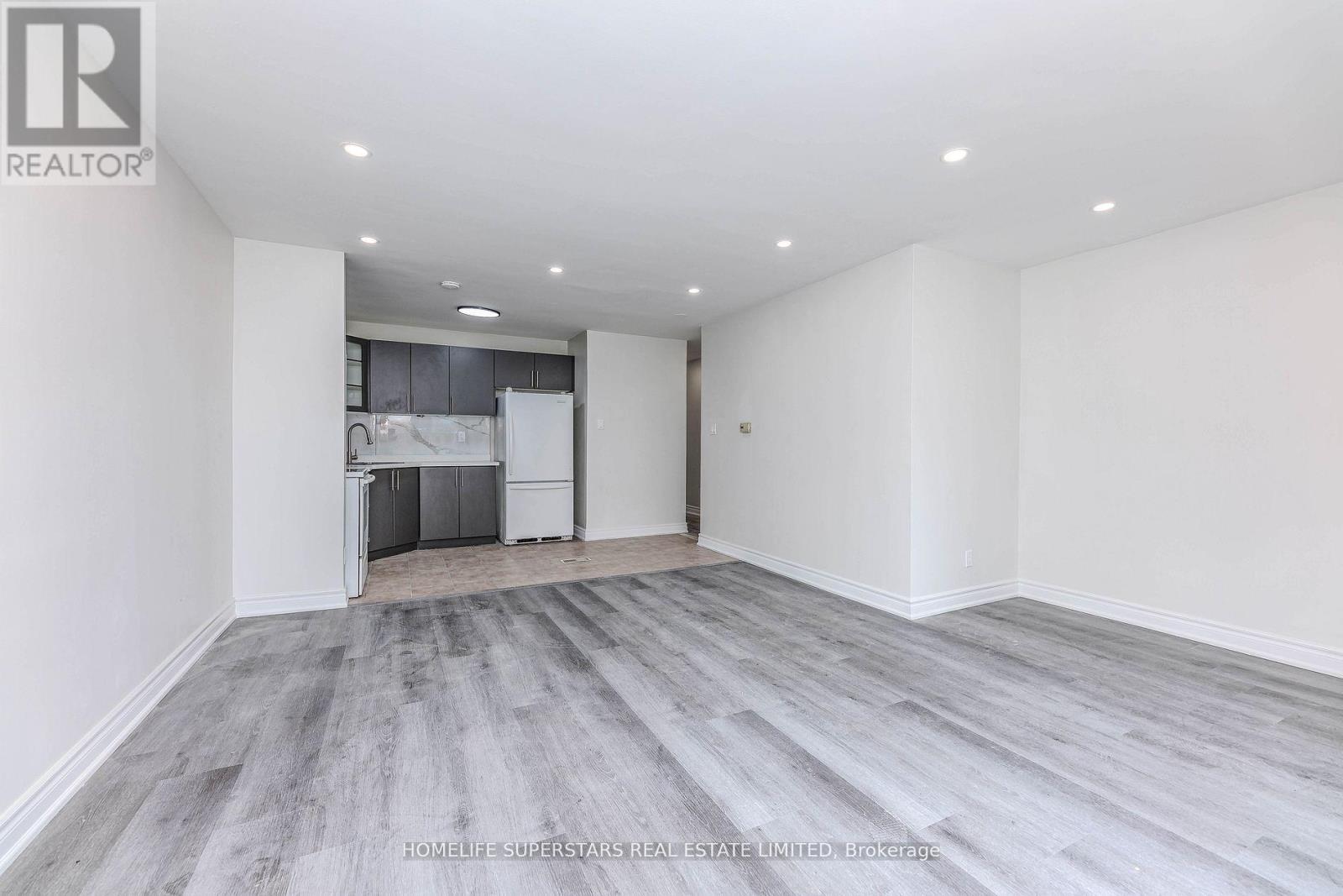 A - 1164 The Queensway, Toronto, Ontario  M8Z 1R5 - Photo 5 - W12663436