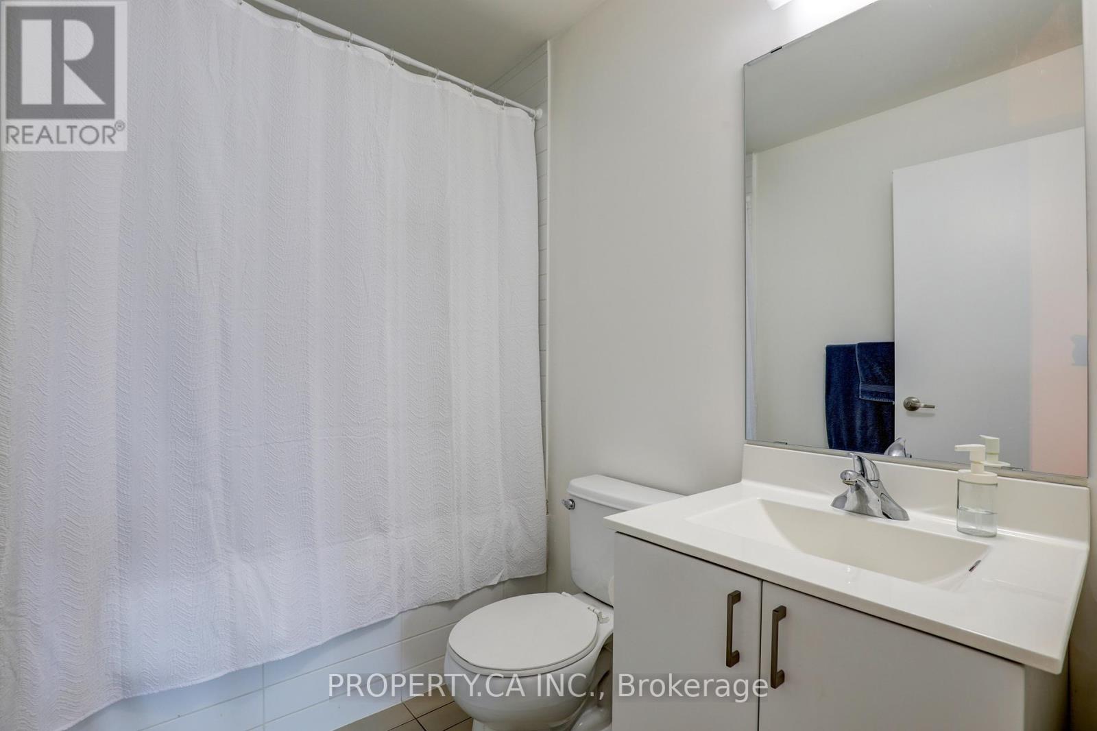 414 - 155 Legion Road, Toronto, Ontario  M8Y 0A7 - Photo 12 - W12663452