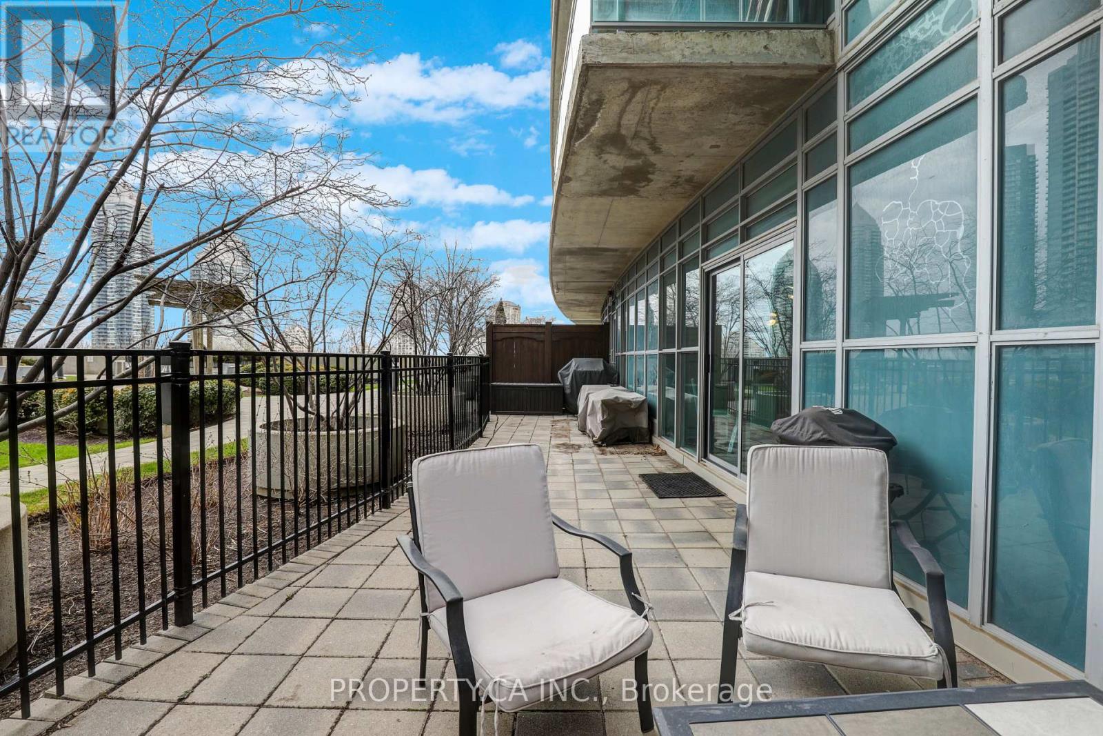 414 - 155 Legion Road, Toronto, Ontario  M8Y 0A7 - Photo 20 - W12663452