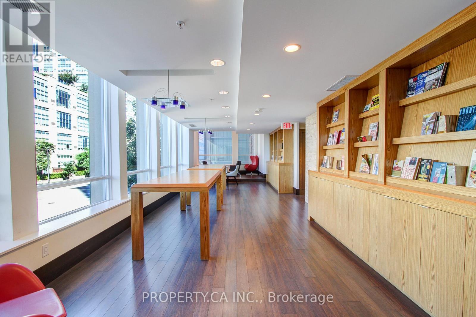 414 - 155 Legion Road, Toronto, Ontario  M8Y 0A7 - Photo 34 - W12663452