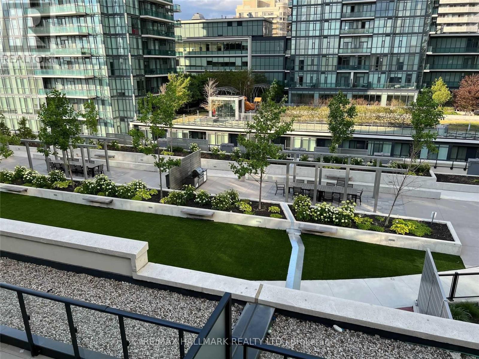 716 - 4055 Parkside Village Drive, Mississauga, Ontario  L5B 0K8 - Photo 11 - W12663474